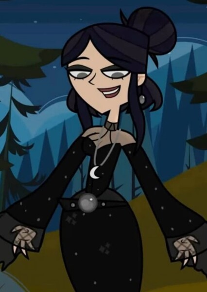 Tess (Disventure Camp) photo