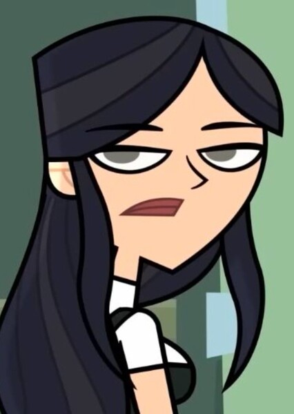 Tess (Disventure Camp)