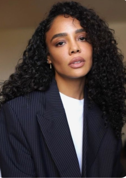 Tessa Thompson photo