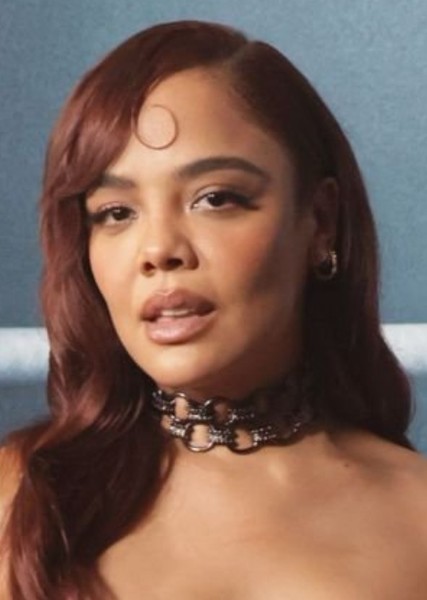 Tessa Thompson photo