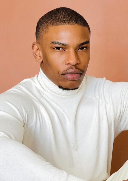 Thabang Molaba photo