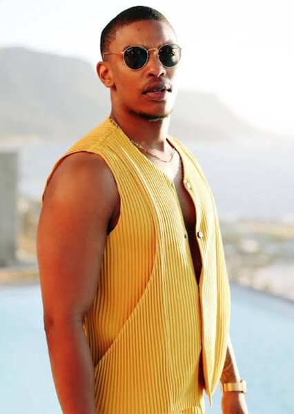 Thabang Molaba photo