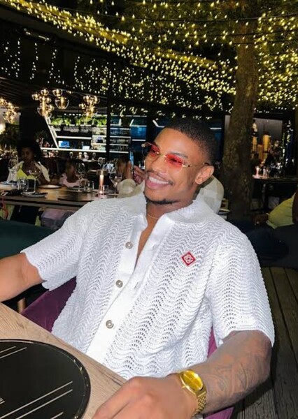 Thabang Molaba photo
