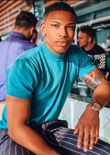 Thabang Molaba photo