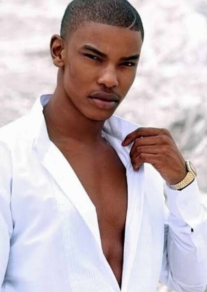 Thabang Molaba photo