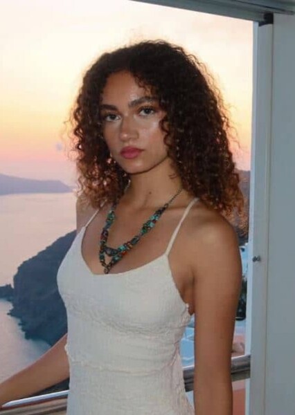 Thalia Elansari photo