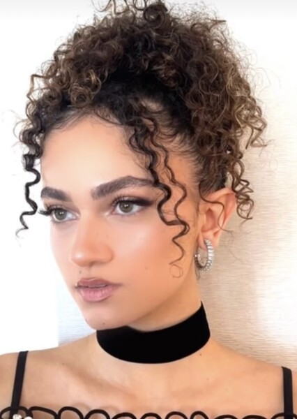 Thalia Elansari photo