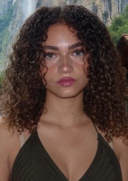 Thalia Elansari photo