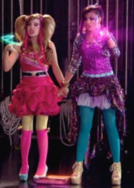 The Chosen One (Every Witch Way episode) photo