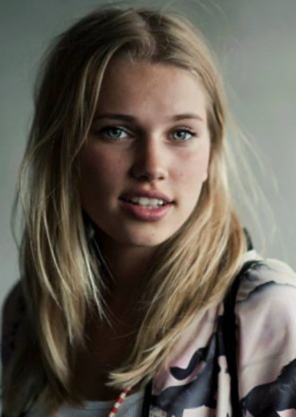Thea Sofie Loch Næss photo