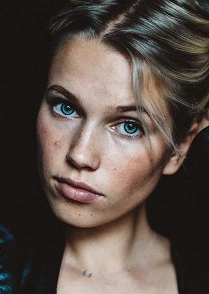 Thea Sofie Loch Næss photo