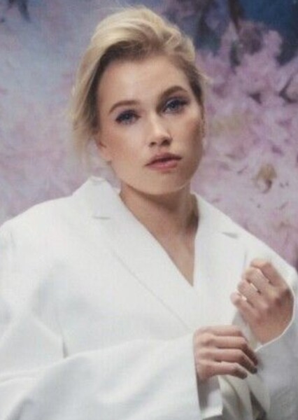 Thea Sofie Loch Naess photo