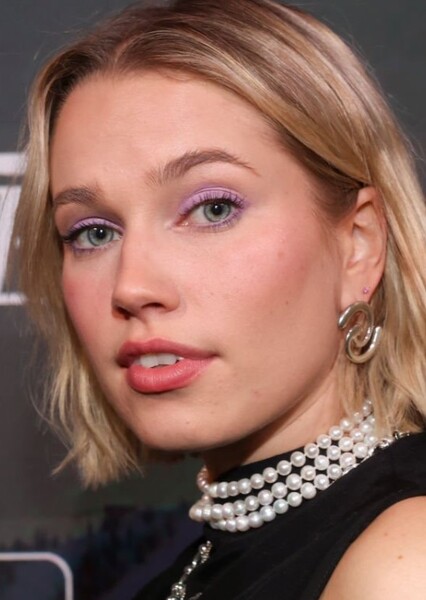 Thea Sofie Loch Naess photo