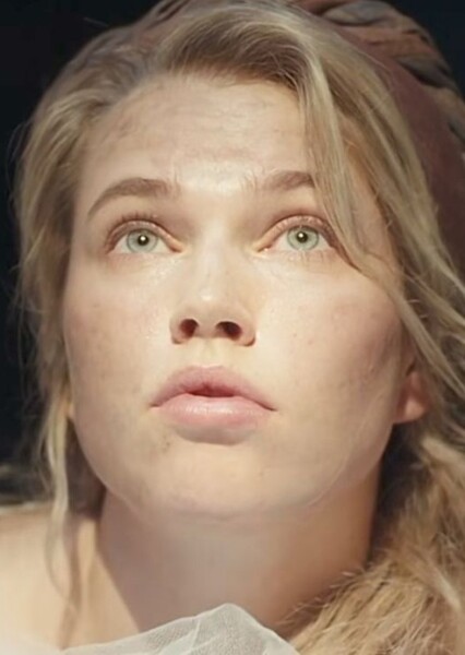 Thea Sofie Loch Naess photo