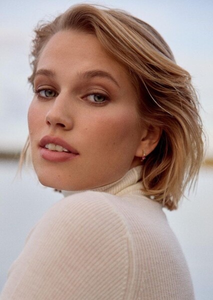 Thea Sofie Loch Naess photo