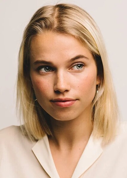 Thea Sofie Loch Naess photo