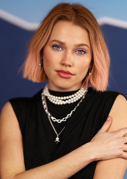 Thea Sofie Loch Naess photo