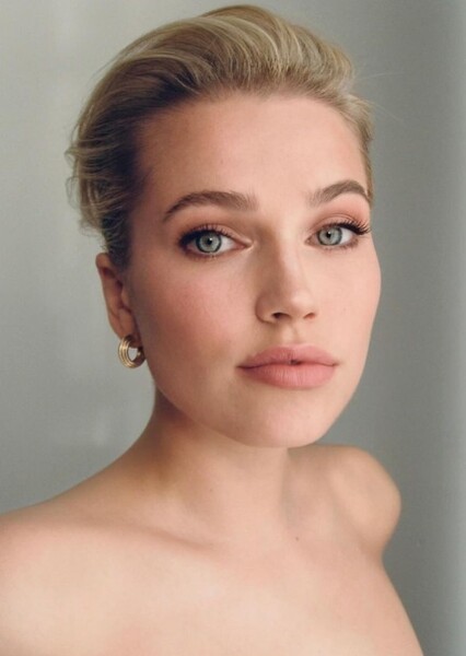 Thea Sofie Loch Naess photo