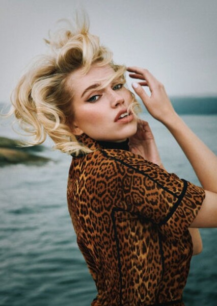 Thea Sofie Loch Naess photo