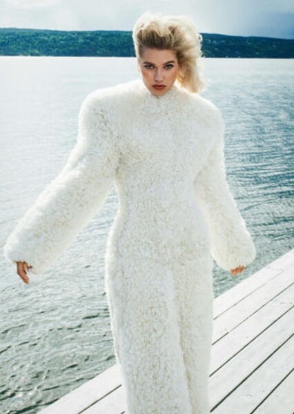 Thea Sofie Loch Naess photo