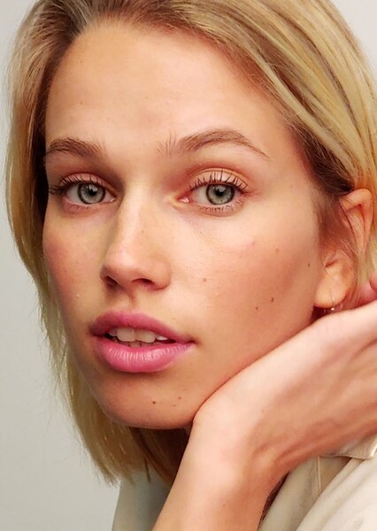 Thea Sofie Loch Naess photo