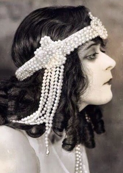 Theda Bara photo
