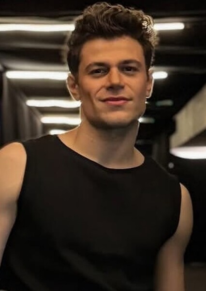 Theo Evan photo