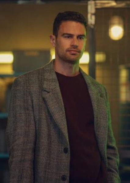 Theo James photo