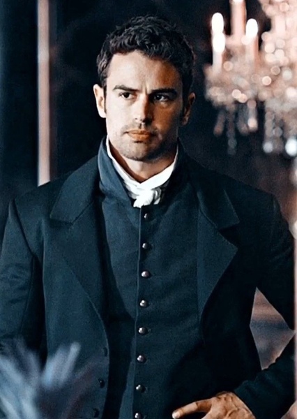 Theo James photo