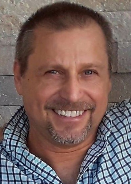 Thom Adcox-Hernandez photo