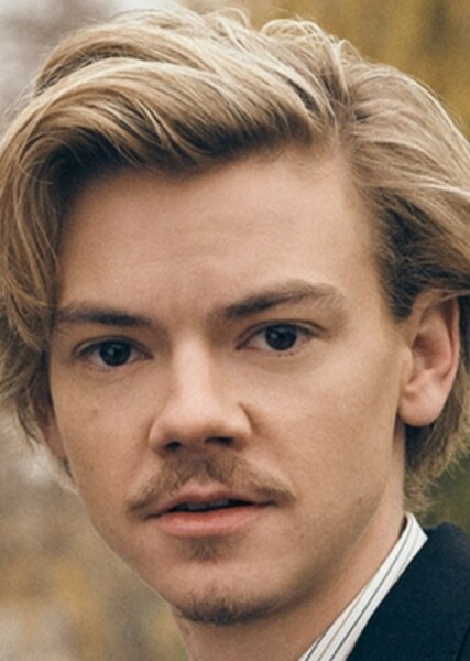 Thomas Brodie-Sangster photo