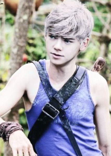 Thomas Brodie-Sangster photo
