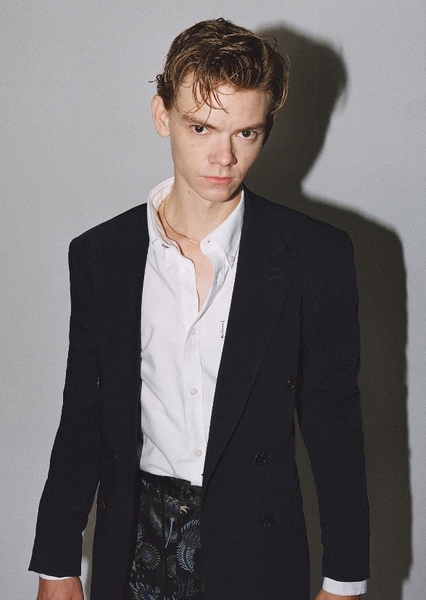 Thomas Brodie-Sangster photo