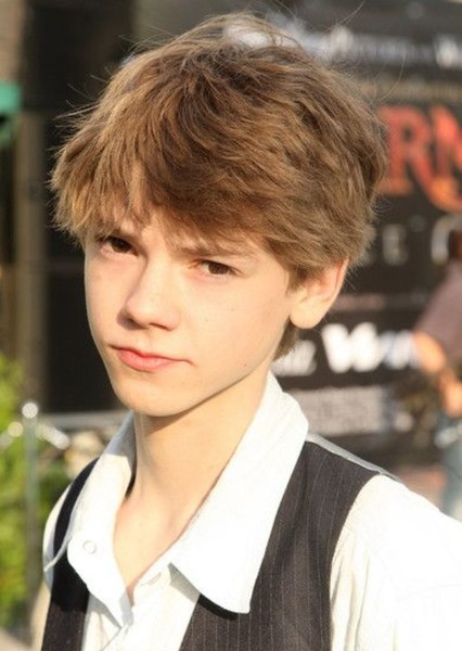 Thomas Brodie-Sangster photo
