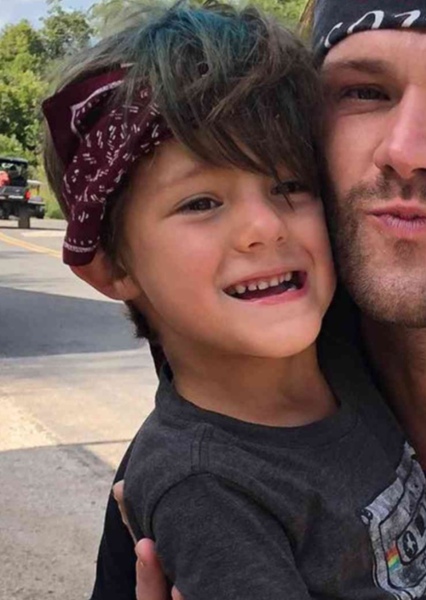 Thomas Colton Padalecki photo
