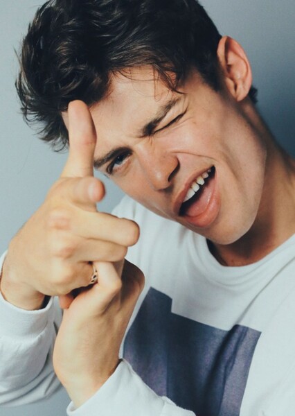 Thomas Doherty photo