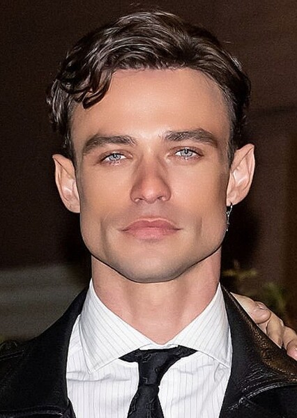 Thomas Doherty photo