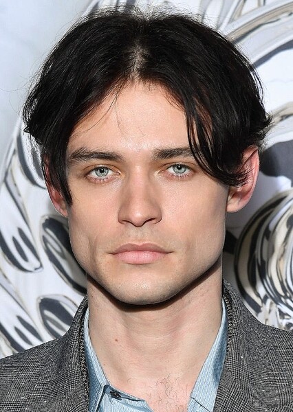 Thomas Doherty photo