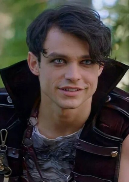 Thomas Doherty photo