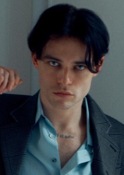 Thomas Doherty photo