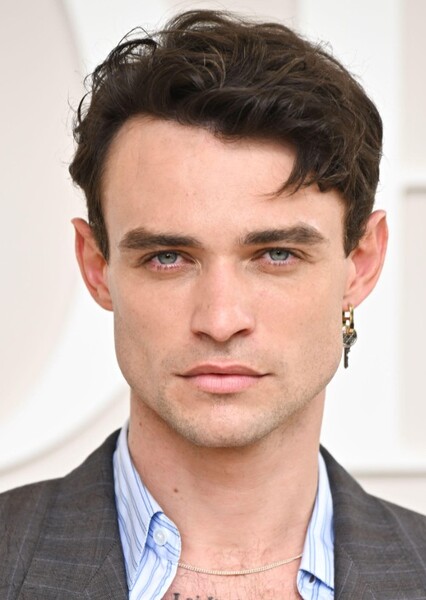 Thomas Doherty photo