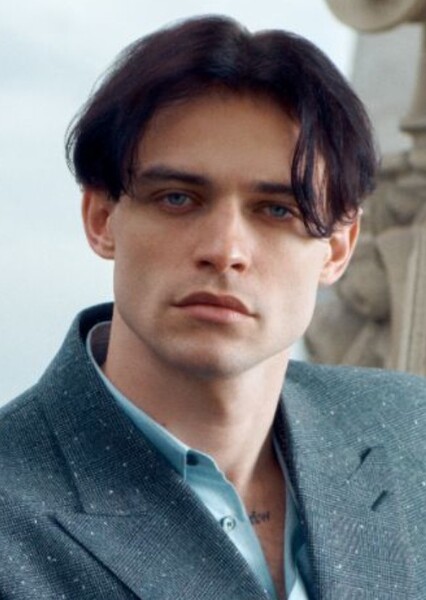 Thomas Doherty photo
