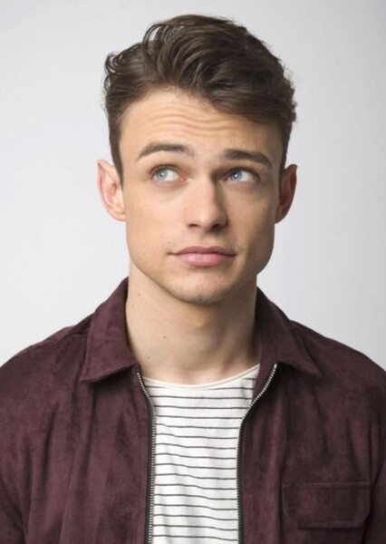 Thomas Doherty photo