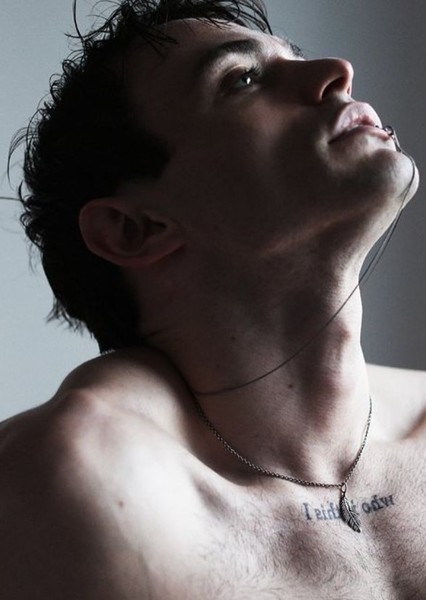Thomas Doherty photo