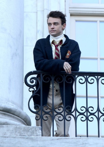 Thomas Doherty photo
