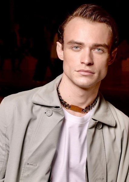 Thomas Doherty photo