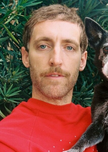 Thomas Middleditch photo