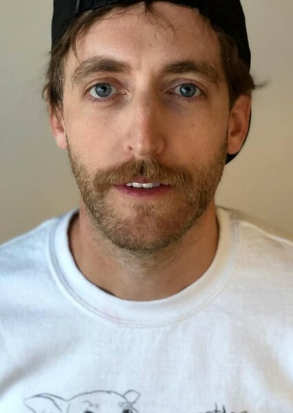 Thomas Middleditch photo