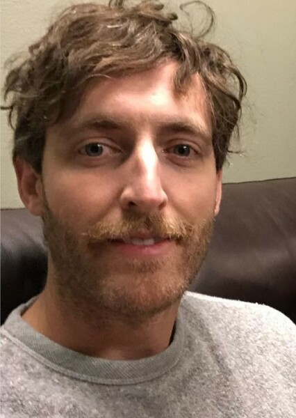 Thomas Middleditch photo