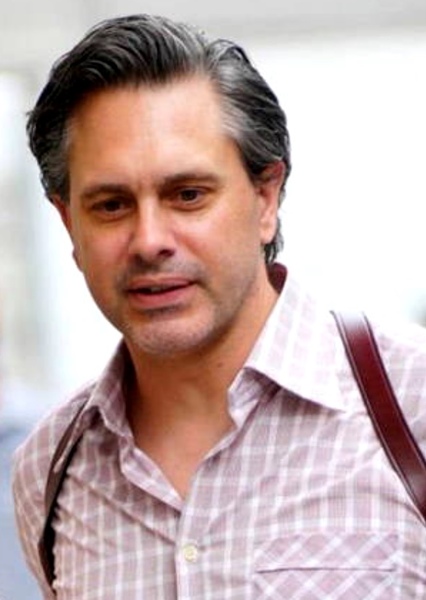 Thomas Sadoski